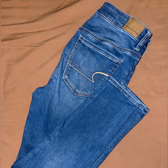 American Eagle High-Rise Jegging - Picture 1 of 3